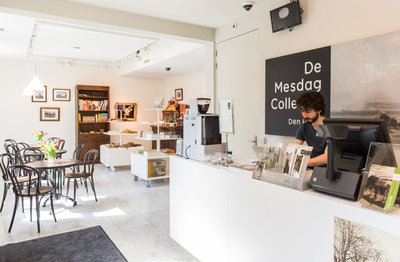 De winkel en het café van De Mesdag Collectie